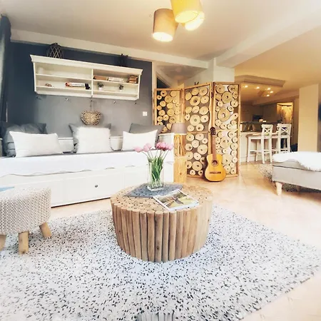 Millesime Clim & Confort Apartment *